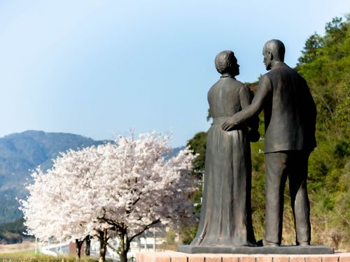 町中で四季折々の風景を感じられることも自慢の町です