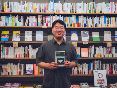 本屋　水門　小澤さん