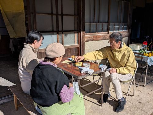 草木染体験の様子