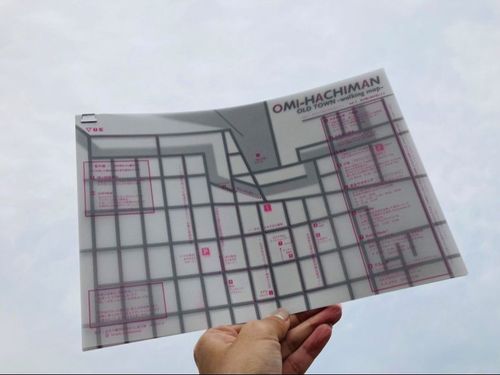 地元の方も利用するお店を紹介した、まち歩きmapも作成しています