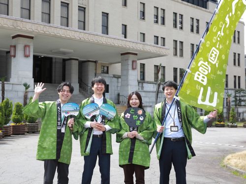 一緒に働く担当職員の皆さん