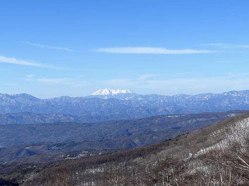 別荘地から見る冬の御嶽山