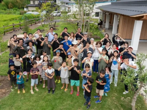 24年にトライアル実施したオープンファクトリー。沢山の子供達で賑わいました。