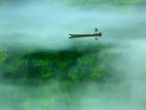霧幻峡の渡しの船頭もやれます。