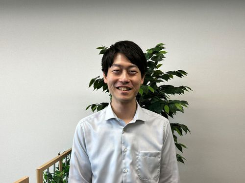 担当の未来戦略課　高山さん。＼官民共創の仕組化を、私と一緒に担ってください！／