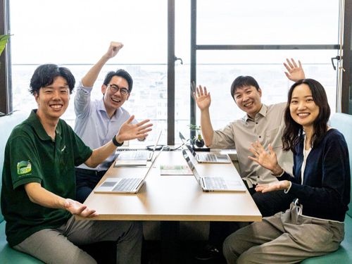 県庁 未来戦略課ブランド戦略室の皆さん。＼ご応募をお待ちしています！／