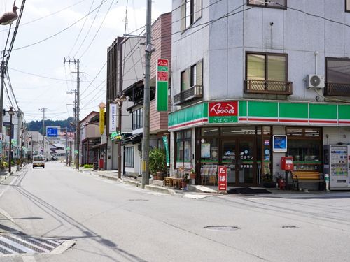 懐かしさが残るまちなかの様子