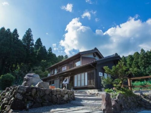 上平寺御城下ゲストハウス　うむ