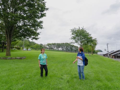 おおのキャンパスにて。（左は協力隊OGの長谷川さん、右は協力隊1年目の吉松さん）