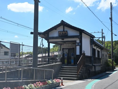 武佐駅