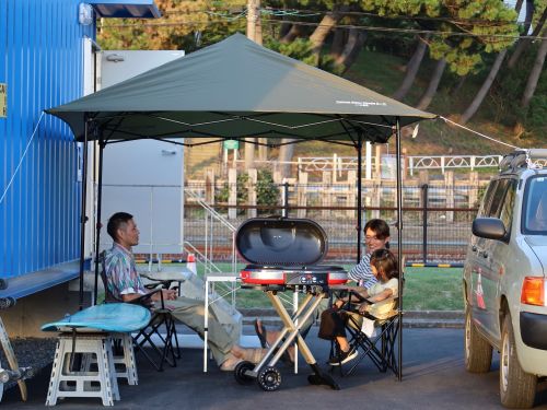 海の前でバーベキューも楽しめます