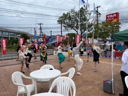 メイン会場付近では、朝から夜までイベントを楽しめます！