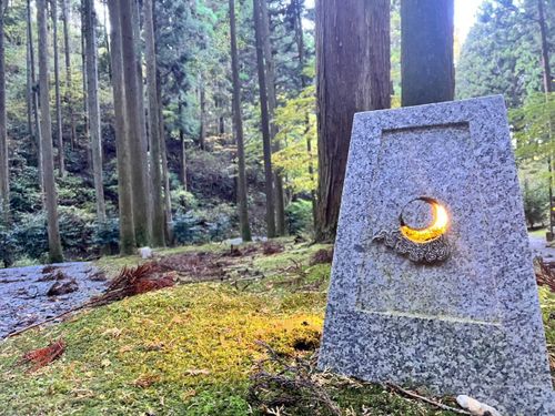 御岩神社の空気は非常に澄んでいてやすらぎの空間です