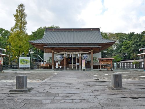 「西国一の強者」と称された初代柳川藩主 立花宗茂公を含む三神を祀る三柱神社