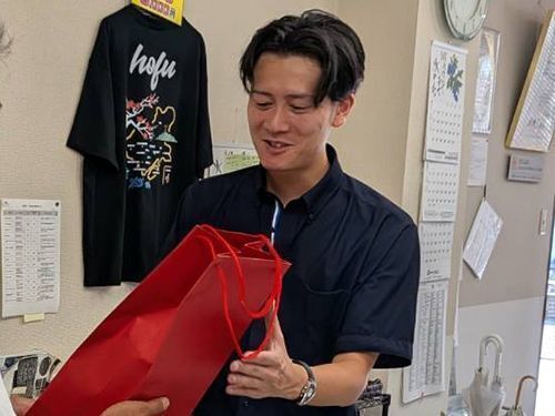 上原 晴⼈さん