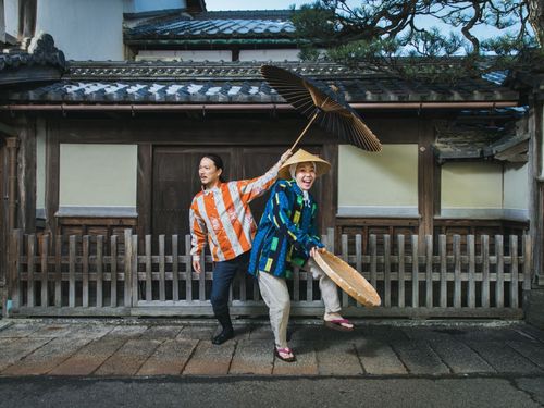 「シャナリシャツ」をブランド展開。写真右は渡邉さん