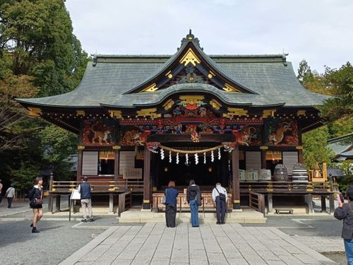 オフィスのすぐ近くには秩父神社。歴史と文化を身近に感じられるまちです。