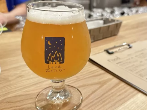 町内にはお洒落なクラフトビールのお店もあります