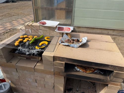 のんびりBBQするのも田舎ならでは。遊びに来ませんか？