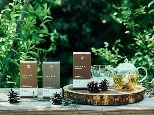 間伐材の樹木を使った、yasoの「八十茶」はemmaでも人気のメニューです