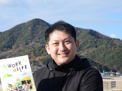 ②小豆島町地域おこし協力隊（雇用促進コーディネーター）佐々木明