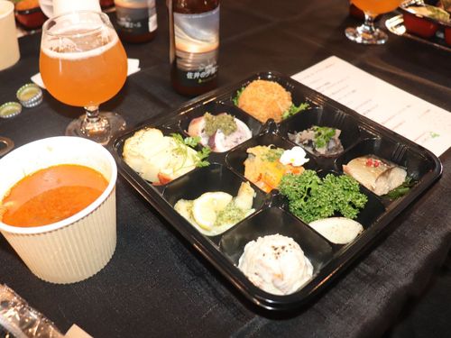 「さいの日」は佐井村づくしのオードブルと佐井村産ホップのクラフトビールで乾杯♪