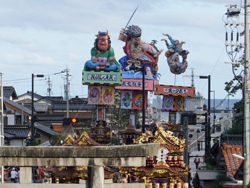 飯田町燈籠山祭り