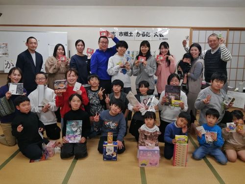 かるたのイベントの様子。多世代での交流が印象的！