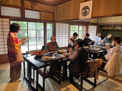 地域食材を用いたコースメニュー開発