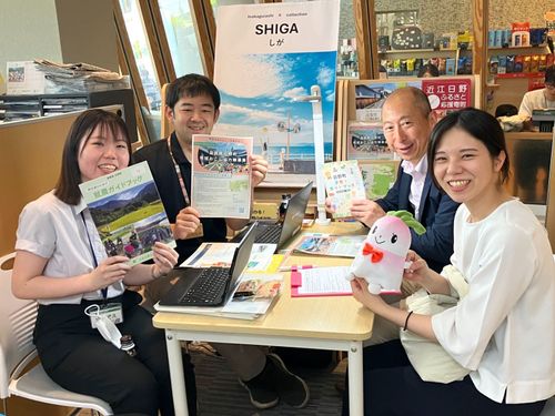 日野町役場のみなさん。地域の方の顔が見えるのも日野町の良さの一つです！