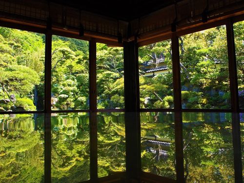 四季折々の表情が見られる庭園