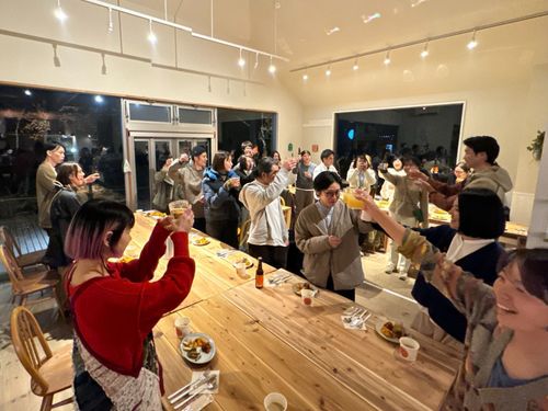 お食事＆交流会（2024年ツアーの様子）