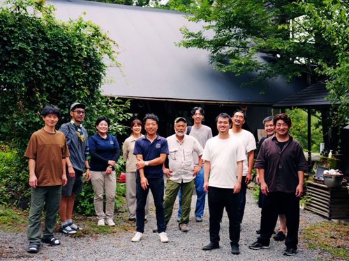地元を受け継ぐ土の人、新たな視点をもたらす風の人が一体となって活動します