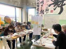 地域の方へ向けたレッスンの様子
