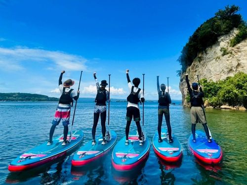 能登の海でSUP