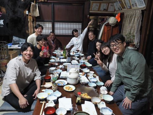 町外から遊びに来てくれた大学生と飲み会!