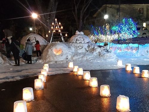 雪が多い作並では「ほっこり作並冬まつり」で雪を楽しみます。