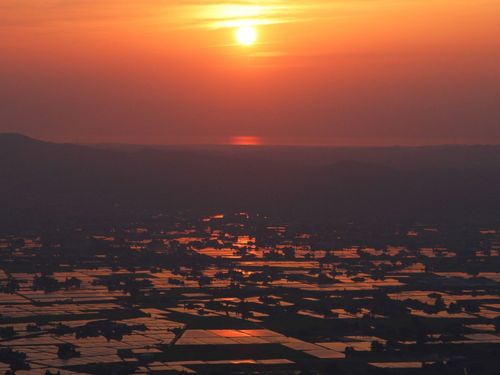 少し山を登ればこんな景色も
