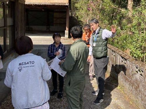 オーダーメイド定住ツアーの様子(空き家見学)