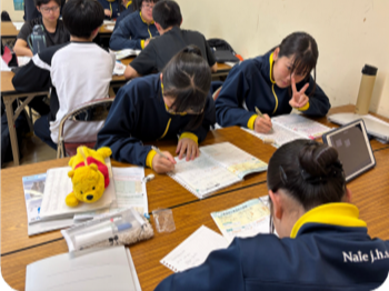 【中学部】それぞれの希望進路に合わせて学習を進めています