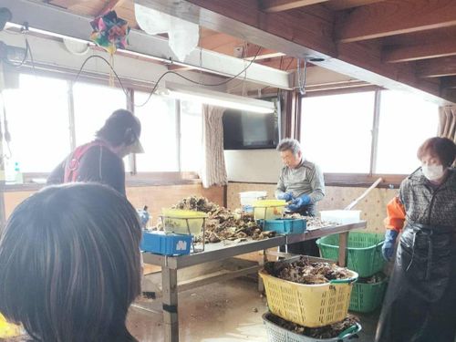 町民と交流している様子