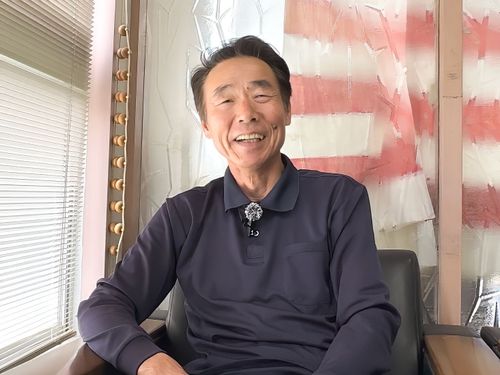 見島きゅうり部会 長富会長。