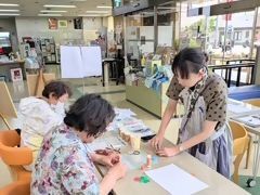 地域の方へ向けたワークショップの様子