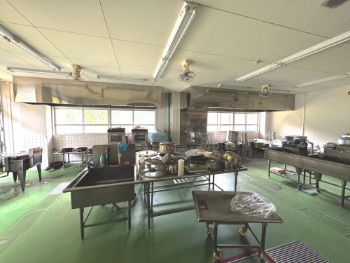 加工品開発に活用できる旧小学校の給食室