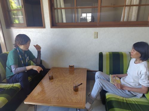移住のお手伝いをしてくれた移住コーディネーターの中尾さんと