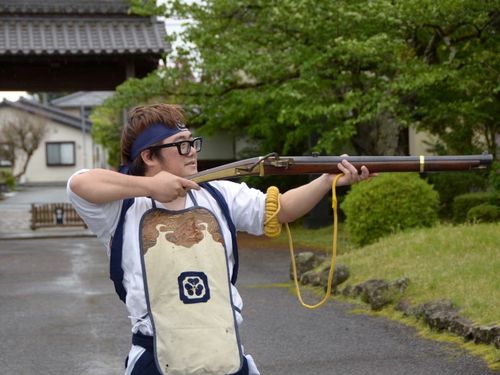 5月に演武が行われる「松山藩荻野流砲術」