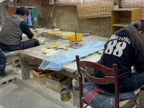 製作現場の作業風景