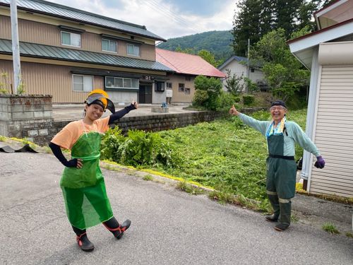 地区での草刈り作業(湊地区)