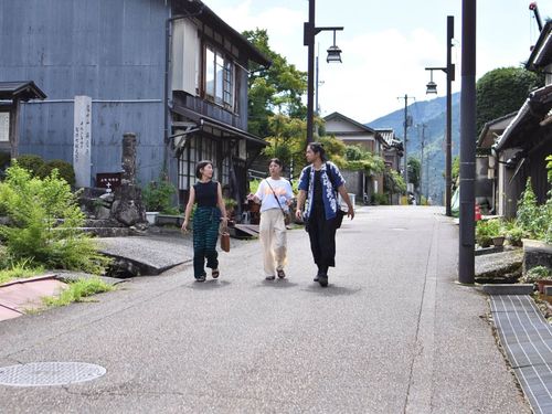 アテンドツアーでまちなみを堪能!