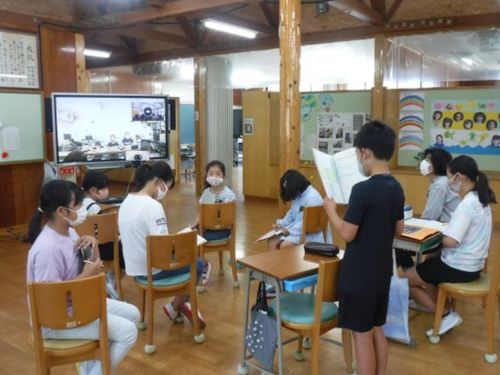 小学校の様子